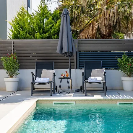 Sanja - Crowonder Luxury Rent Villa Zaton (Zadar)