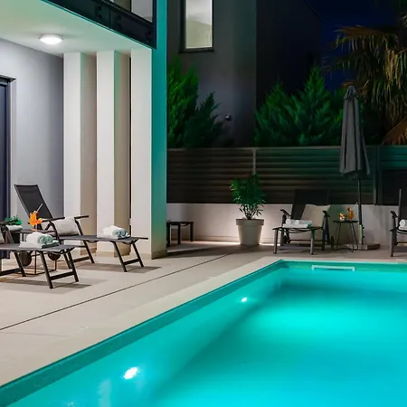 Villa Sanja - Crowonder Luxury Rent *